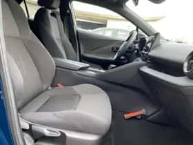 Toyota C hr (2025) thumbnail 14