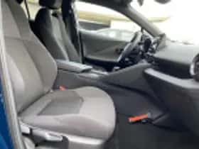 Toyota C hr (2025) thumbnail 43