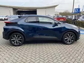 Toyota C hr (2025) thumbnail 8