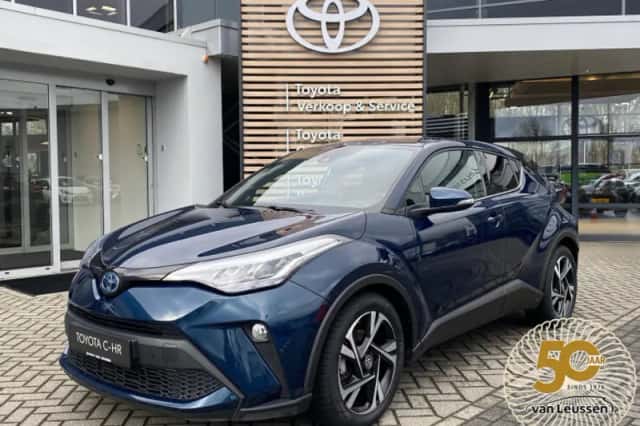 Toyota C hr (2023) thumbnail 1