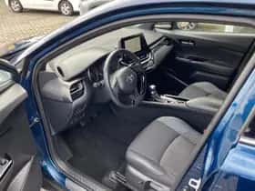 Toyota C hr (2023) thumbnail 18