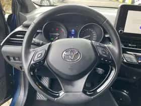 Toyota C hr (2023) thumbnail 23