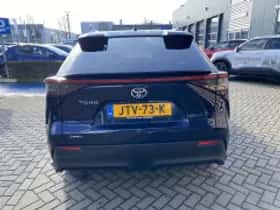 Toyota bZ4X (2026) thumbnail 5
