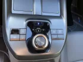 Toyota bZ4X (2026) thumbnail 66