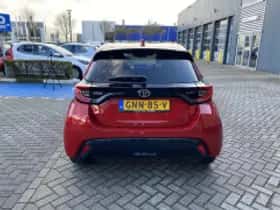 Toyota Yaris (2024) thumbnail 5