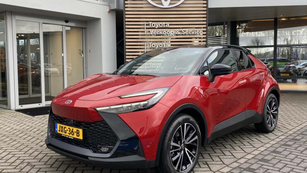 Toyota C hr (2026) — foto 1