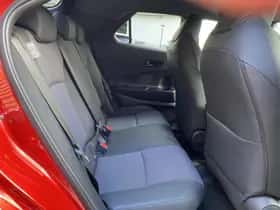 Toyota C hr (2026) thumbnail 15
