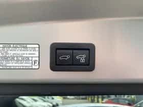 Toyota Corolla (2023) thumbnail 19