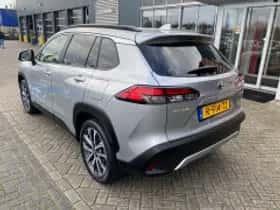 Toyota Corolla (2023) thumbnail 5