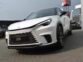 Lexus LBX (2026) thumbnail 13