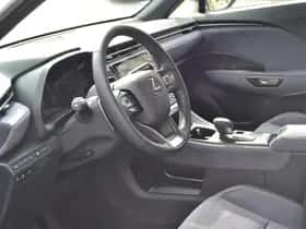 Lexus LBX (2026) thumbnail 19