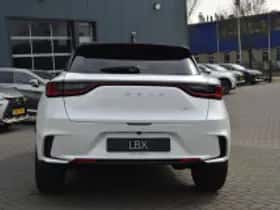 Lexus LBX (2026) thumbnail 4