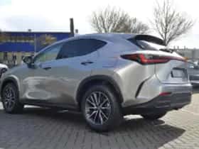 Lexus NX (2026) thumbnail 5