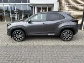 Toyota Yaris Cross (2025) thumbnail 4