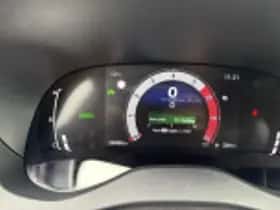 Toyota Yaris Cross (2025) thumbnail 44