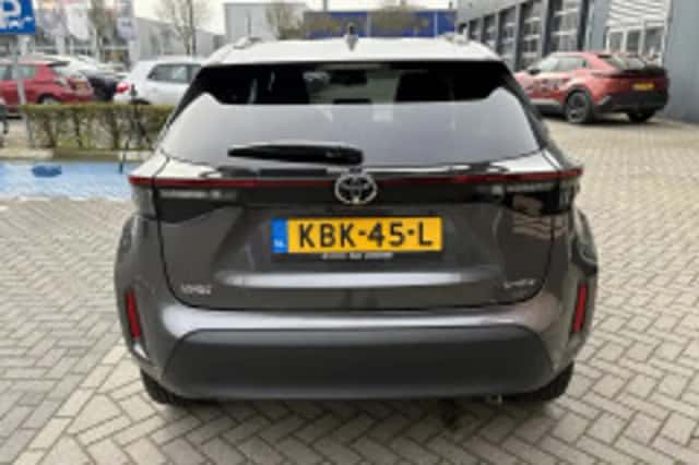 Toyota Yaris Cross (2025) thumbnail 6