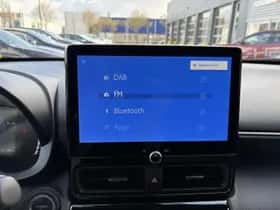 Toyota Yaris Cross (2025) thumbnail 21