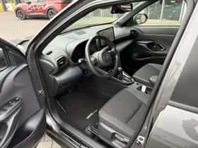 Toyota Yaris Cross (2025) thumbnail 16