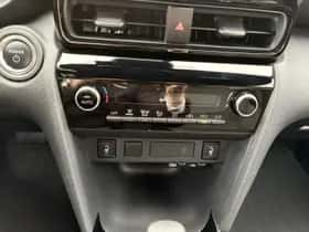 Toyota Yaris Cross (2025) thumbnail 24