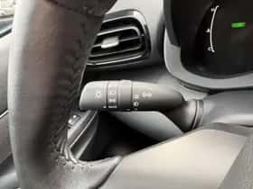 Toyota Yaris Cross (2025) thumbnail 29