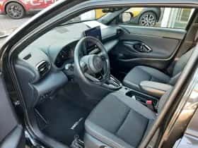 Toyota Yaris Cross (2025) thumbnail 16