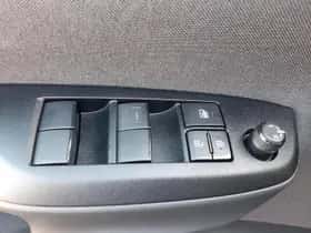 Toyota Yaris Cross (2025) thumbnail 18