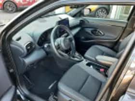 Toyota Yaris Cross (2025) thumbnail 44
