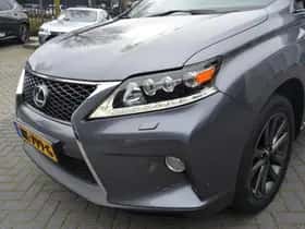 Lexus RX (2015) thumbnail 15