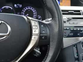 Lexus RX (2015) thumbnail 23