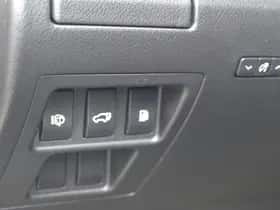 Lexus RX (2015) thumbnail 33