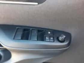 Toyota Yaris (2025) thumbnail 44