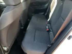 Toyota Yaris (2025) thumbnail 60
