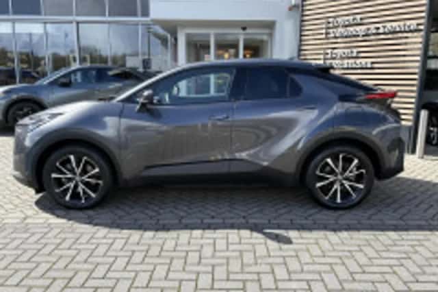 Toyota C hr (2025) thumbnail 4