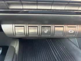 Toyota C hr (2025) thumbnail 31