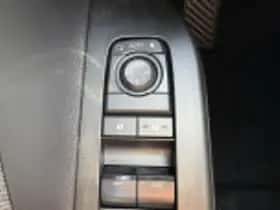 Toyota C hr (2025) thumbnail 74