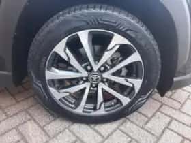 Toyota Corolla (2023) thumbnail 4