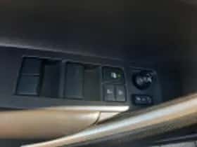 Toyota Corolla (2023) thumbnail 54