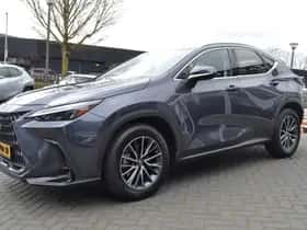 Lexus NX (2023) thumbnail 13