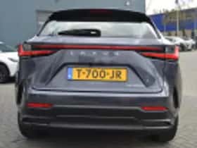Lexus NX (2023) thumbnail 42