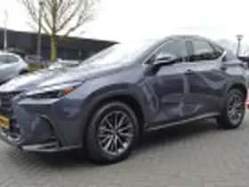 Lexus NX (2023) thumbnail 45