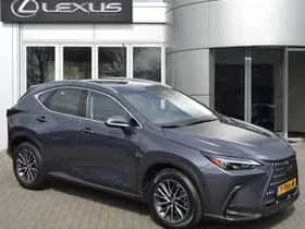 Lexus NX (2023) thumbnail 7