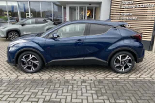 Toyota C hr (2023) thumbnail 4