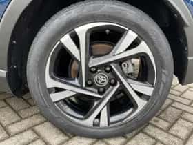 Toyota C hr (2023) thumbnail 31