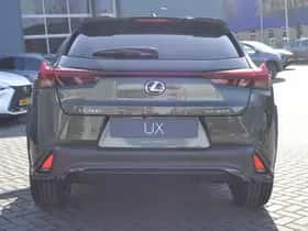 Lexus UX (2026) thumbnail 87