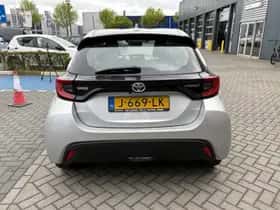 Toyota Yaris (2020) thumbnail 11