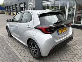 Toyota Yaris (2020) thumbnail 12