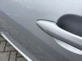 Toyota Yaris (2020) thumbnail 14