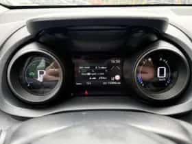 Toyota Yaris (2020) thumbnail 21