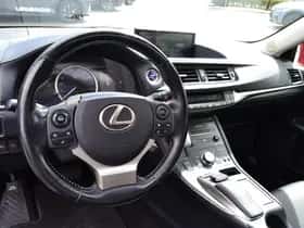 Lexus CT (2018) thumbnail 28