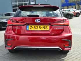 Lexus CT (2018) thumbnail 4